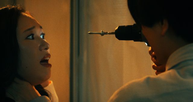 人間を殺害して素材集め…ヤバすぎるイス職人 - 画像は『インコンプリート・チェアーズ』より