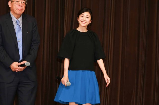 竹内結子、合コンとサークルが心残り？西島秀俊と共に学生時代を語る！映画『クリーピー　偽りの隣人』試写会フォトギャラリー（2枚目）