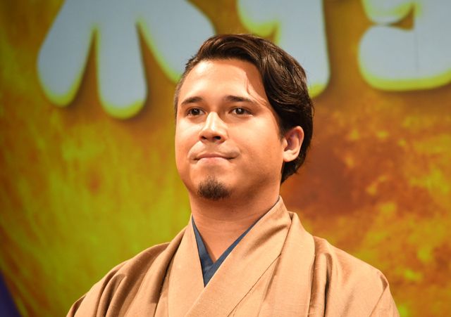 広瀬アリス、十二単姿が麗しい！柳楽優弥も和装に『映画ドラえもん　のび太の月面探査記』製作発表（16枚目）