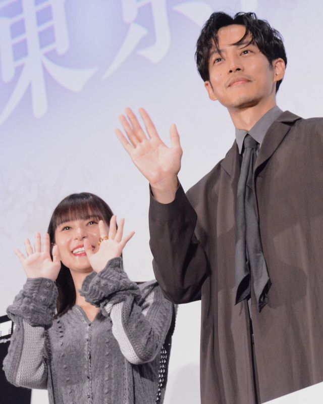 松坂桃李＆芳根京子、2度目の時代劇共演で夫婦役！『雪の花　－ともに在りて－』舞台あいさつ（3枚目）