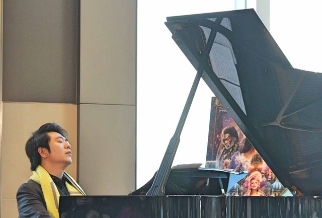 坂本真綾、世界的ピアニストの生演奏に惚れ惚れ！『くるみ割り人形と秘密の王国』ミュージックイベント（2枚目）
