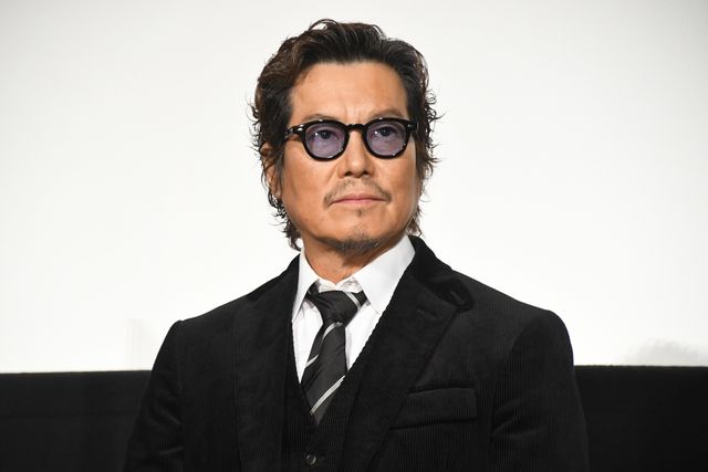 広末涼子、美脚全開のシックなショートパンツスタイル！『あちらにいる鬼』公開記念舞台あいさつ（4枚目）