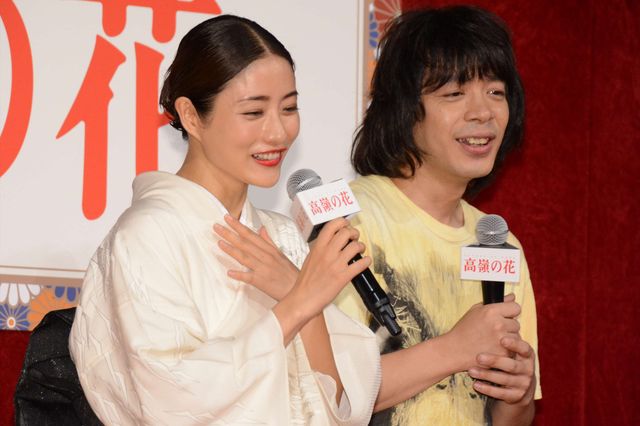 峯田和伸、プレスリー「ラヴ・ミー・テンダー」をサプライズで熱唱！（4枚目）