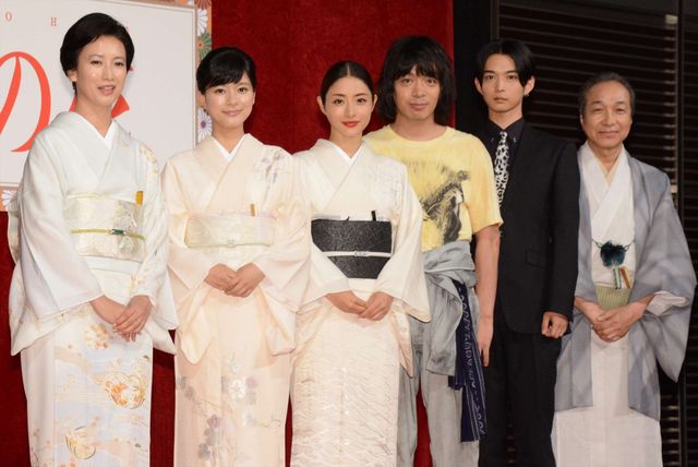 峯田和伸、プレスリー「ラヴ・ミー・テンダー」をサプライズで熱唱！（5枚目）