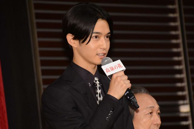 峯田和伸、プレスリー「ラヴ・ミー・テンダー」をサプライズで熱唱！（7枚目）