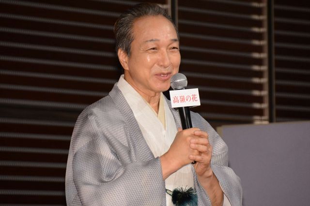峯田和伸、プレスリー「ラヴ・ミー・テンダー」をサプライズで熱唱！（9枚目）