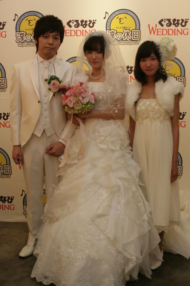 奥様＆娘さんの写真も！-ニブンノゴ！森本英樹結婚式フォトギャラリー（6枚目）