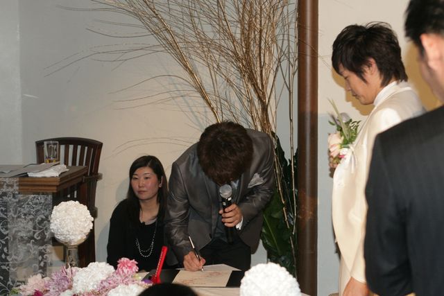 奥様＆娘さんの写真も！-ニブンノゴ！森本英樹結婚式フォトギャラリー（15枚目）