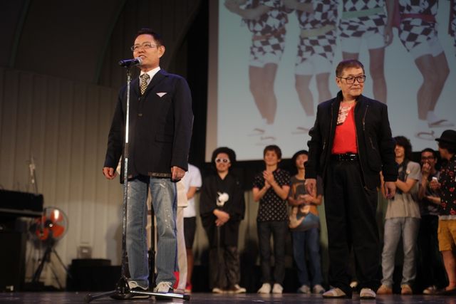 「第5回したまちコメディ映画祭in台東」、コメディ栄誉賞に！　71歳、仲本工事は授賞式で側転を披露！　画像ギャラリー：フォトギャラリー