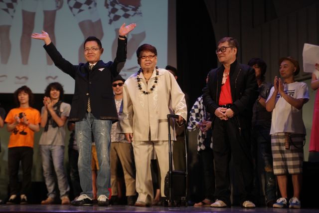 「第5回したまちコメディ映画祭in台東」、コメディ栄誉賞に！　71歳、仲本工事は授賞式で側転を披露！　画像ギャラリー（9枚目）