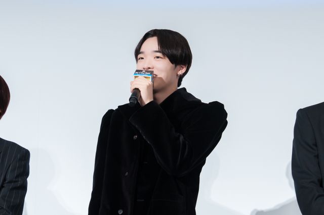 BE:FIRST＆SKY-HI、クールなスーツ姿で！『BE:the ONE』大ヒットをお祝い（9枚目）