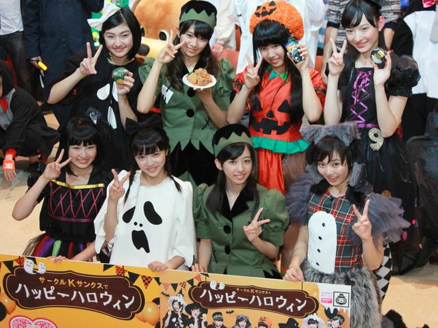 人気アイドルグループ、エビ中のメンバーが500人の観客とともにハロウィン衣装で熱唱！　画像ギャラリー（31枚目）