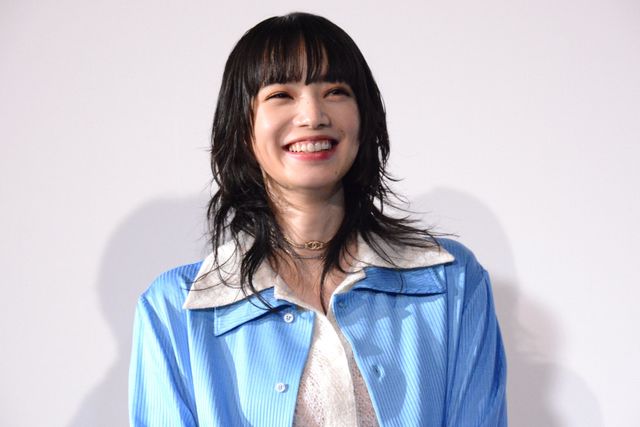 松田龍平＆小松菜奈『わたくしどもは。』公開記念舞台あいさつ（5枚目）