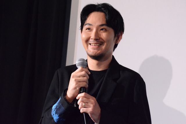 松田龍平＆小松菜奈『わたくしどもは。』公開記念舞台あいさつ（6枚目）