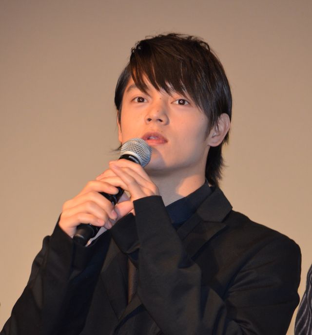 佐藤健がサプライズ！映画『カノジョは嘘を愛しすぎてる』初日舞台あいさつフォトギャラリー（5枚目）