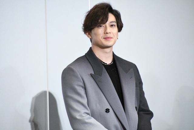 岩田剛典＆新田真剣佑ら出席！『名も無き世界のエンドロール』公開記念舞台あいさつ（11枚目）