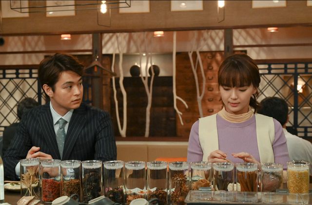 田所がメイを食事に誘い…「私の家政夫ナギサさん」第3話（7枚目）