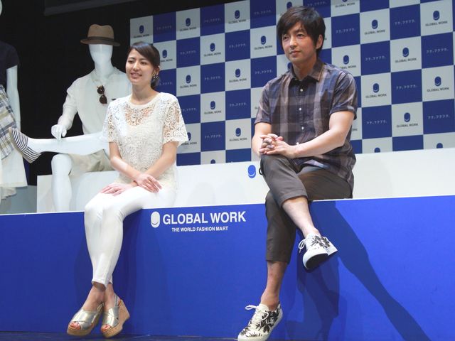 ちょっぴり眠たげな表情がかわいい！長澤まさみ＆大沢たかおフォトギャラリー（5枚目）