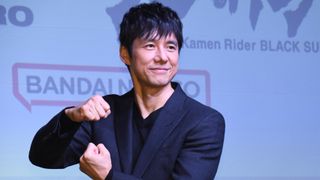 西島秀俊、「DOPE」に“声”でサプライズ出演　中村倫也＆平澤宏々路「仮面ライダーBLACK SUN」キャスト再集結