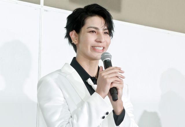 ラウール、制服姿で高校にサプライズ登場！映画『赤羽骨子のボディガード』公開直前イベント（2枚目）