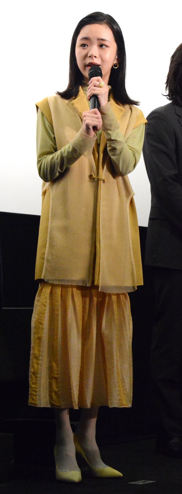 趣里＆森山未來らが登場！映画『ほかげ』公開記念舞台あいさつ（3枚目）