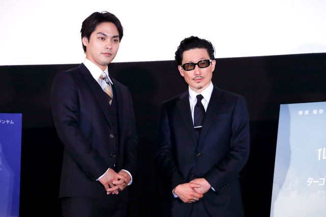 柳楽優弥＆KENTARO監督がノリノリ！『ターコイズの空の下で』初日舞台あいさつ（3枚目）