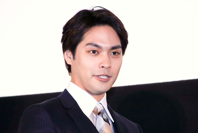 柳楽優弥＆KENTARO監督がノリノリ！『ターコイズの空の下で』初日舞台あいさつ（4枚目）