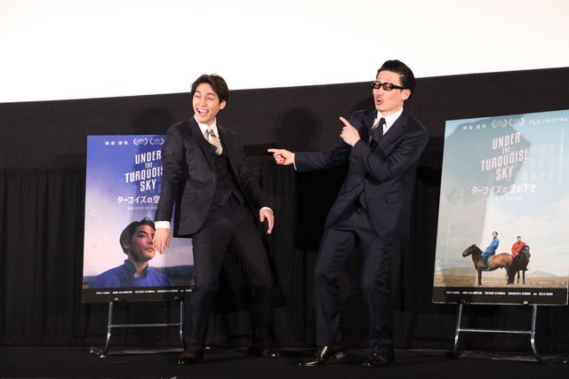 柳楽優弥＆KENTARO監督がノリノリ！『ターコイズの空の下で』初日舞台あいさつ（8枚目）