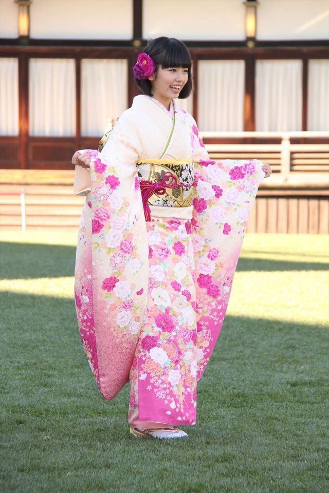 オスカー美女11名が恒例の晴れ着披露！フォトギャラリー（11枚目）