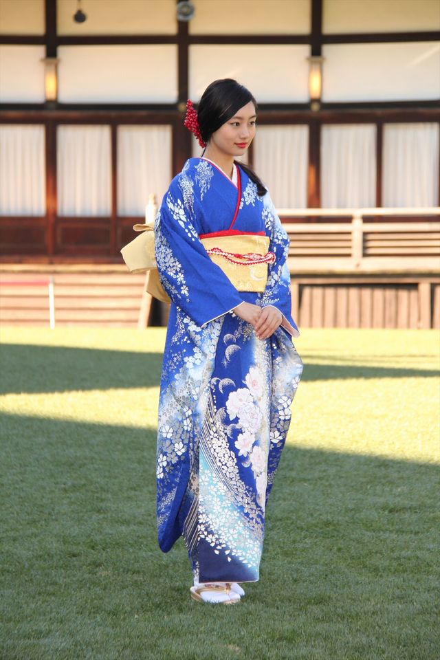 オスカー美女11名が恒例の晴れ着披露！フォトギャラリー（19枚目）