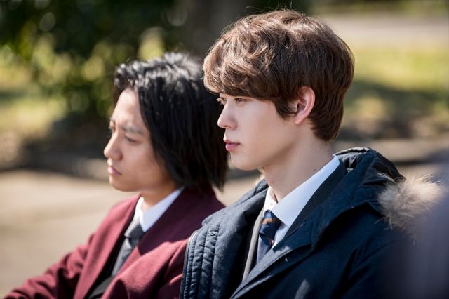 宮沢氷魚＆藤原季節が寄り添う…松本穂香の姿も『his』場面カットほか（8枚目）