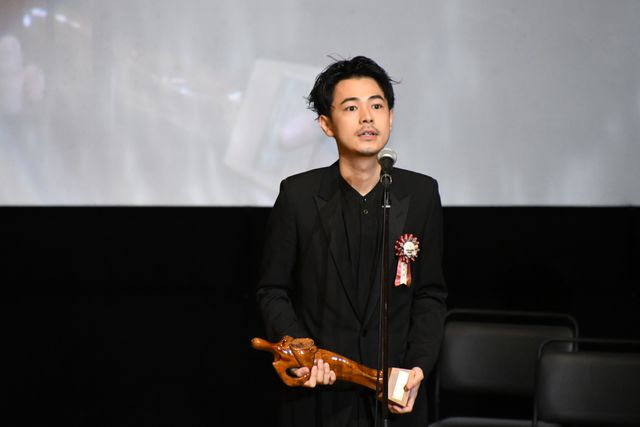 前田敦子の美しいドレス姿！-第11回TAMA映画賞授賞式（14枚目）