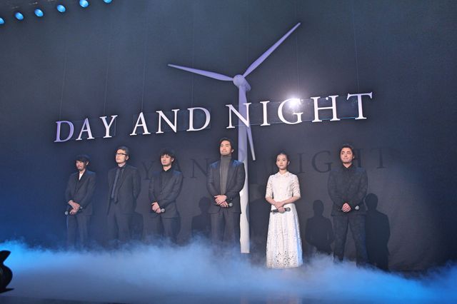 山田孝之、阿部進之介、安藤政信らスモークの中登場（2枚目）