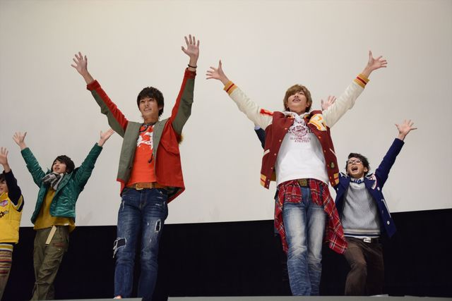 志尊淳、西川俊介らトッキュウ＆ニンニンキャストが大集合！映画『手裏剣戦隊ニンニンジャーVSトッキュウジャー THE MOVIE 忍者・イン・ワンダーランド』前夜祭フォトギャラリー（21枚目）