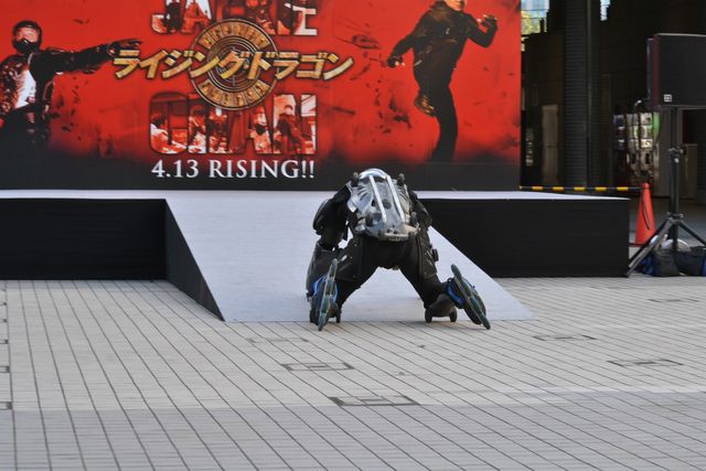 ジャッキー・チェンの飽くなき探究心をローラーマン絶賛！　画像ギャラリー：フォトギャラリー