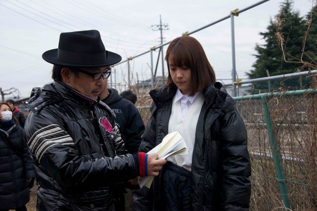 トリンドル玲奈のメイキングショット！園子温『リアル鬼ごっこ』【フォトギャラリー】（2枚目）