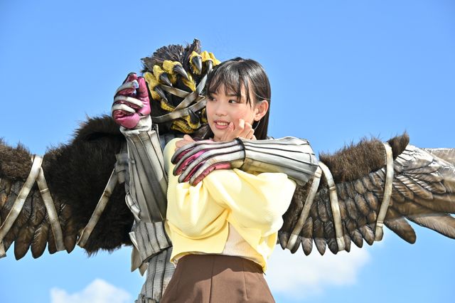 「仮面ライダーガッチャード」マルガムに捕らわれたりんね…第6話「超A級☆ネジれスター」場面写真:フォトギャラリー