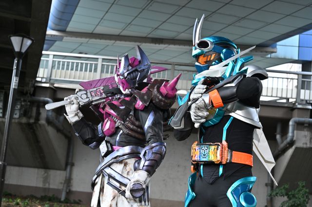 「仮面ライダーガッチャード」マルガムに捕らわれたりんね…第6話「超A級☆ネジれスター」場面写真（3枚目）