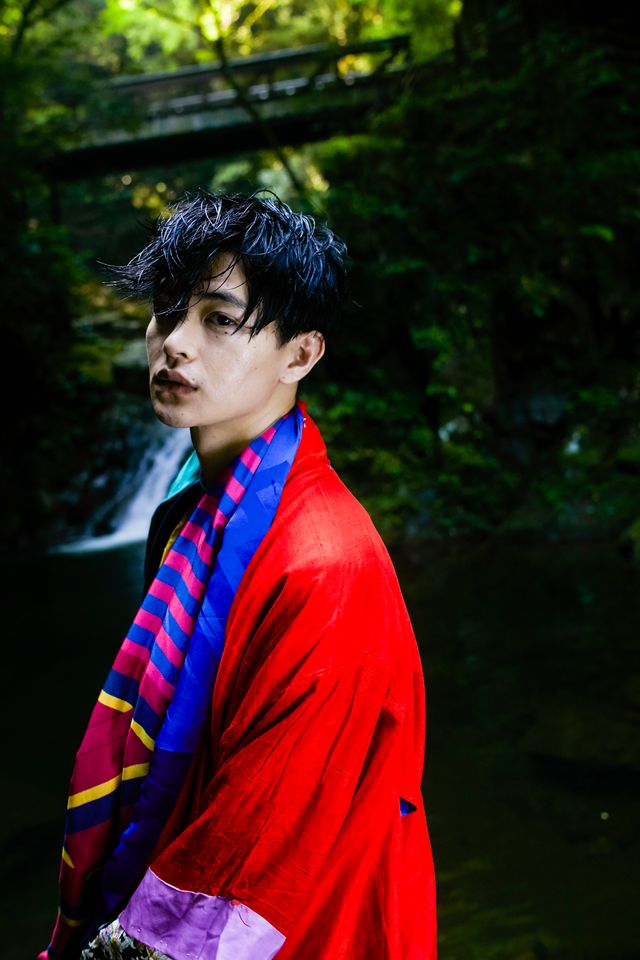 瀬戸康史、ドラマ「海月姫」での美しい女装姿！アーティストブック「僕は、僕をまだ知らない」（3枚目）