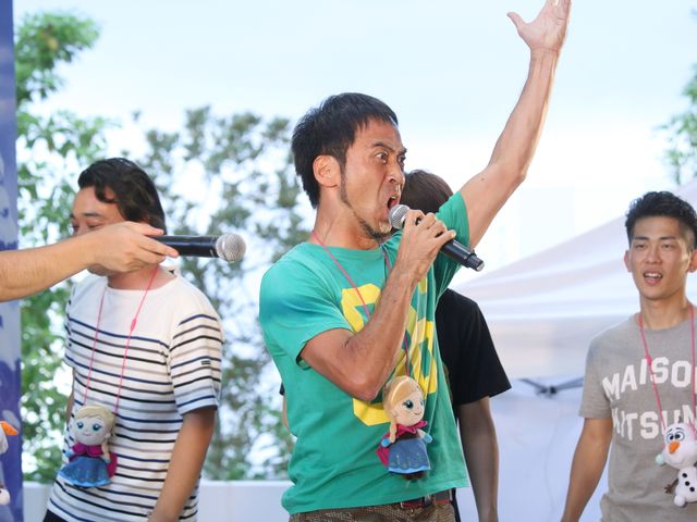 ペナルティら「アナ雪大好き芸人」たちが1,200人の観客と「ありのままで」の大合唱！　画像ギャラリー（2枚目）