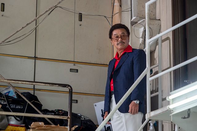 「ちむどんどん」具志堅用高が演じる安里会長（2枚目）