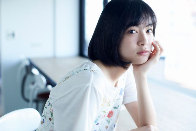 ＜8枚＞透明感すごい！15歳の美少女・吉田美月喜：フォトギャラリー