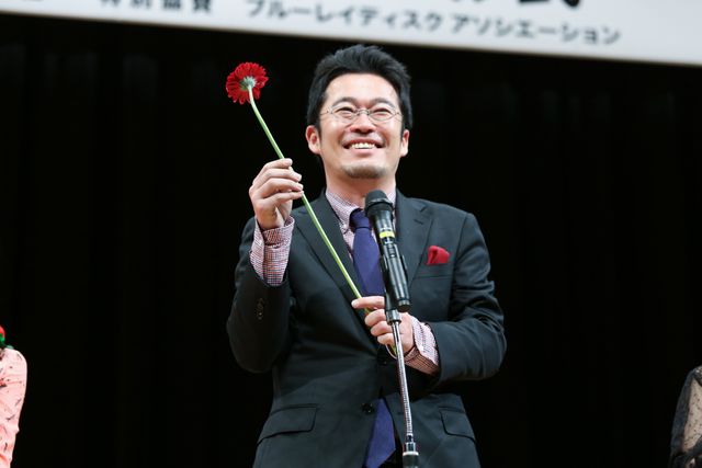 キネ旬ベスト・テン宮沢りえ＆杉咲花の受賞に監督がサプライズで登場＆お祝い！（4枚目）