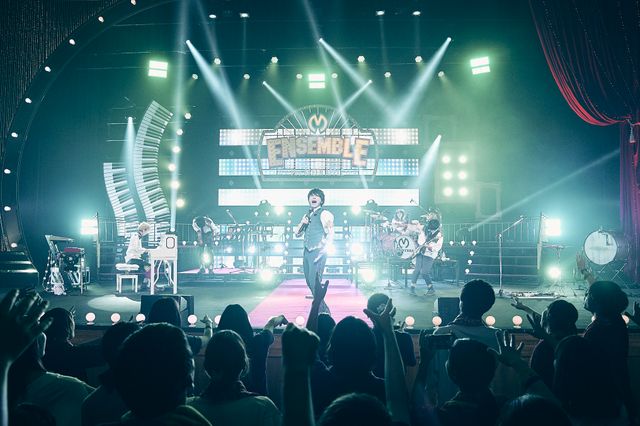 葵わかな＆佐野勇斗が登場！Mrs. GREEN APPLE 全国ホールワンマンツアー「ENSEMBLE TOUR」福岡公演（6枚目）