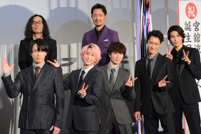 Snow Man宮舘涼太の誕生日をお祝い！『映画　おそ松さん』公開記念舞台あいさつ（5枚目）
