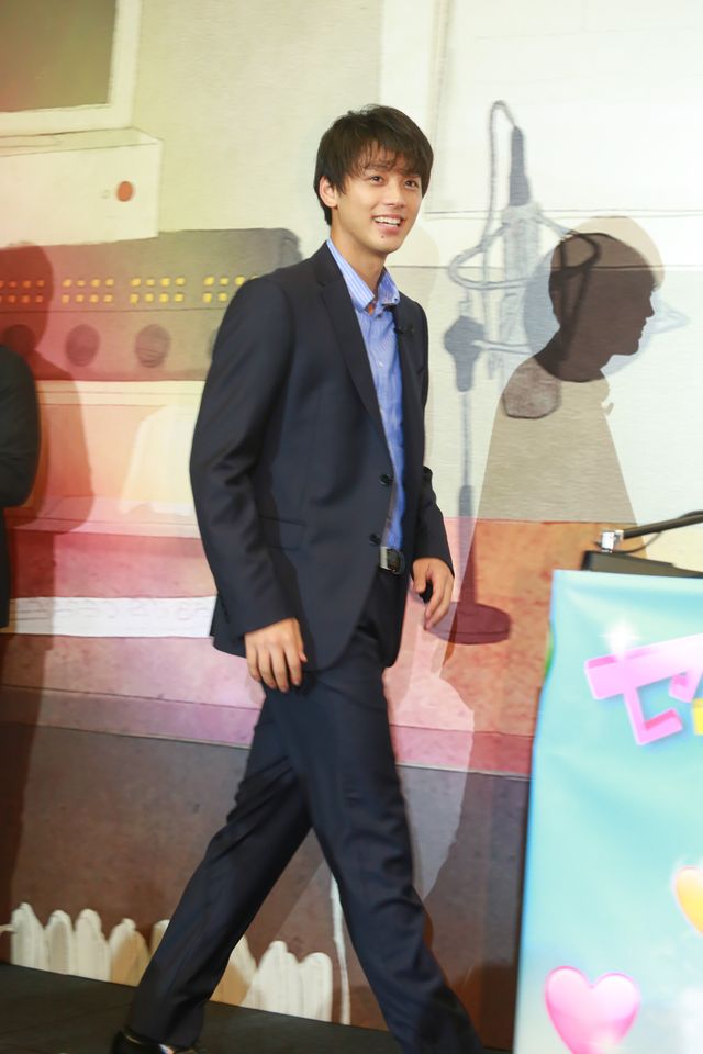 竹内涼真＆浜辺美波、公開ラジオ収録に挑戦！『センセイ君主』公式WEBラジオ（3枚目）