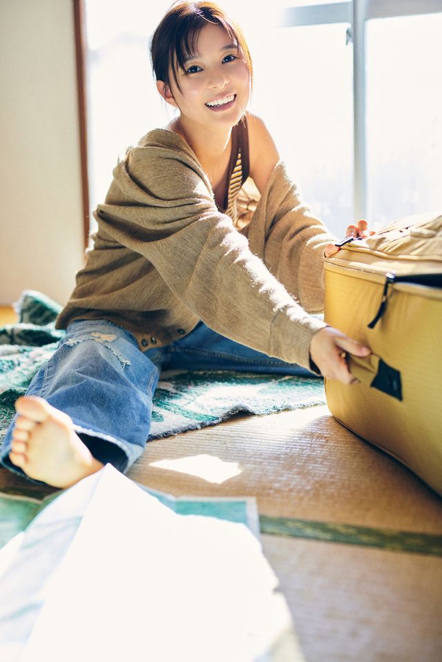 芳根京子の透明感！写真集を石川慶監督が企画・プロデュース：フォトギャラリー