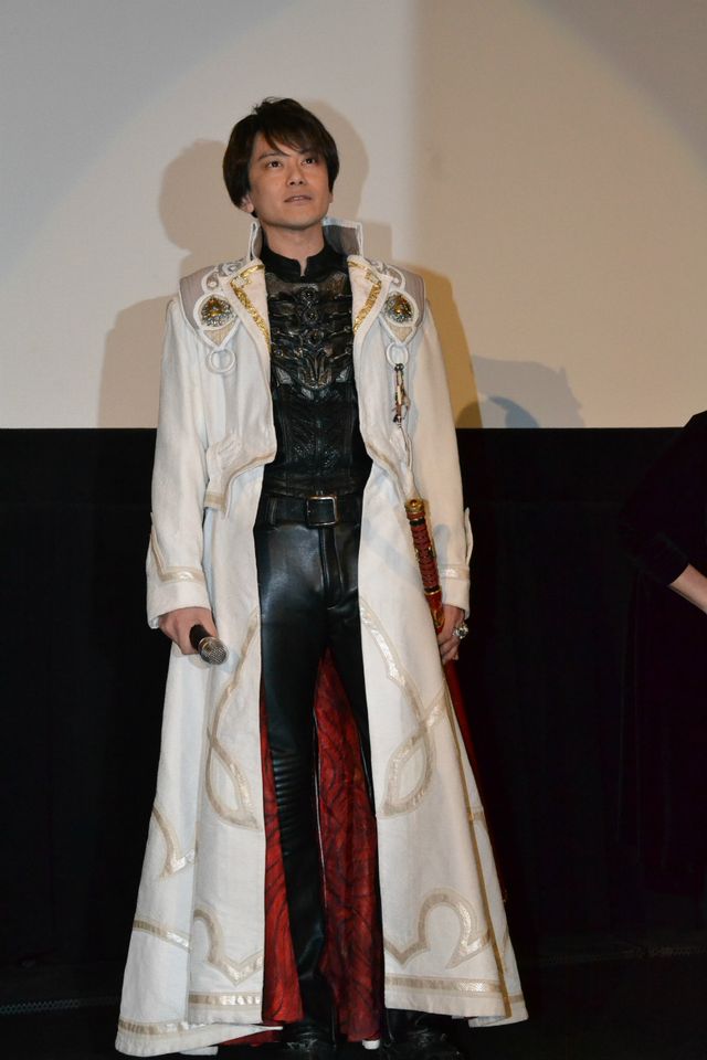 「牙狼」シリーズ卒業の小西遼生、雨宮監督の熱い言葉に涙! 画像ギャラリー