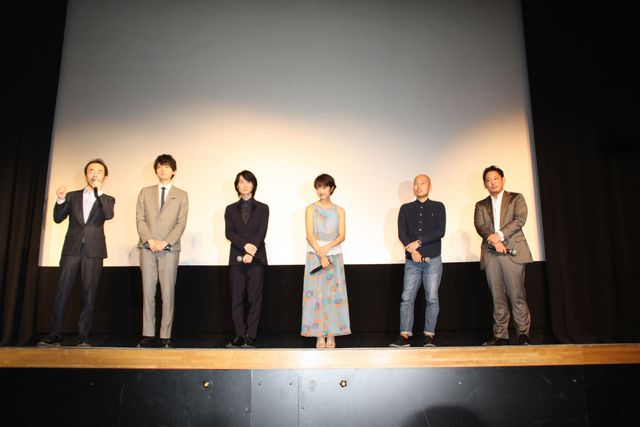 神木隆之介＆古川雄輝が仲良しぶりを見せつける!?映画『太陽』完成披露試写会フォトギャラリー（4枚目）