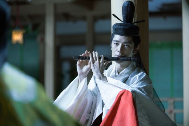 「光る君へ」美しすぎる一条天皇（塩野瑛久）　第15回場面写真（4枚目）